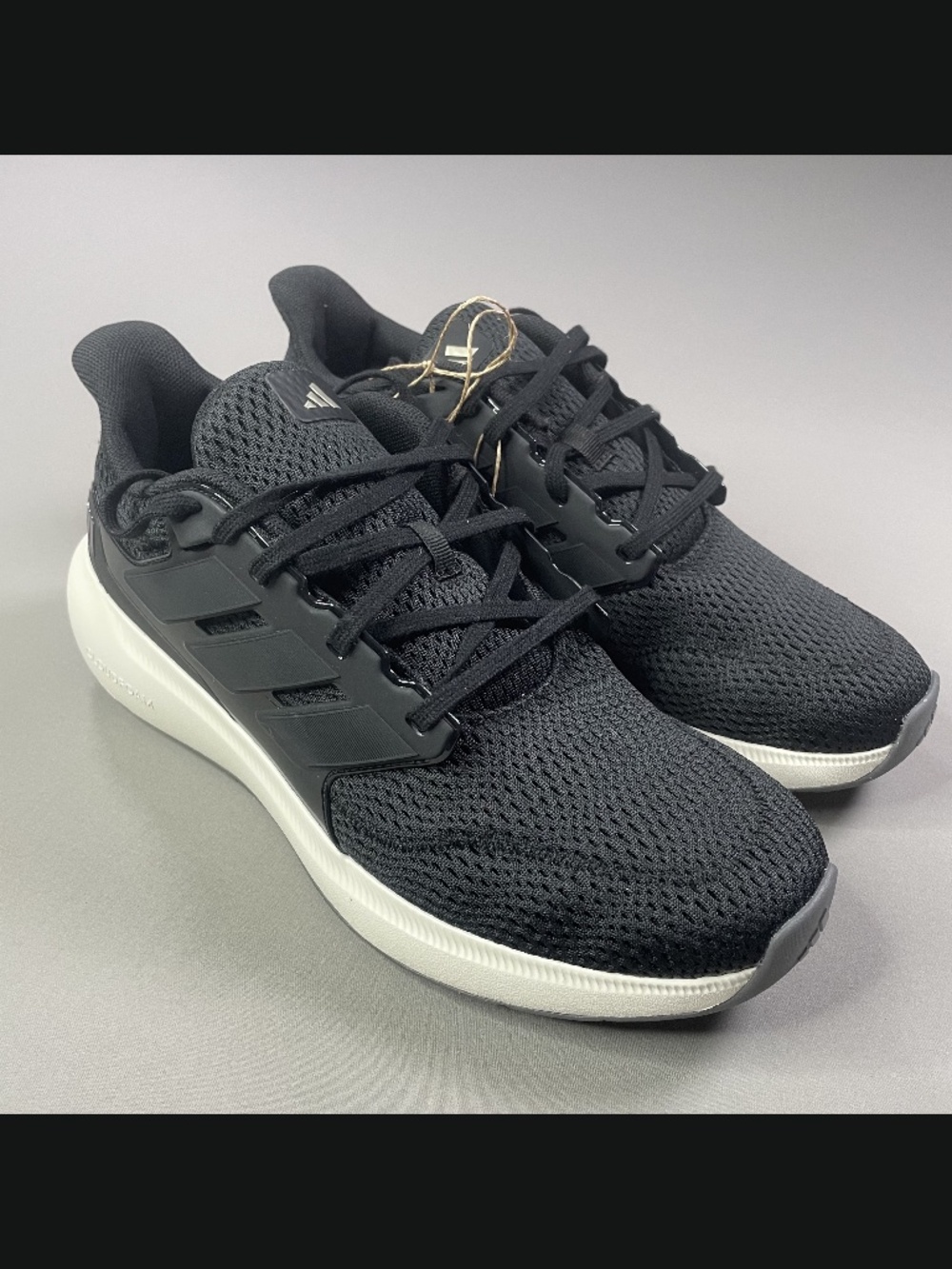 NEW Adidas Shoes Mens 11 black ultimashow athletic sneakers gym sports casual